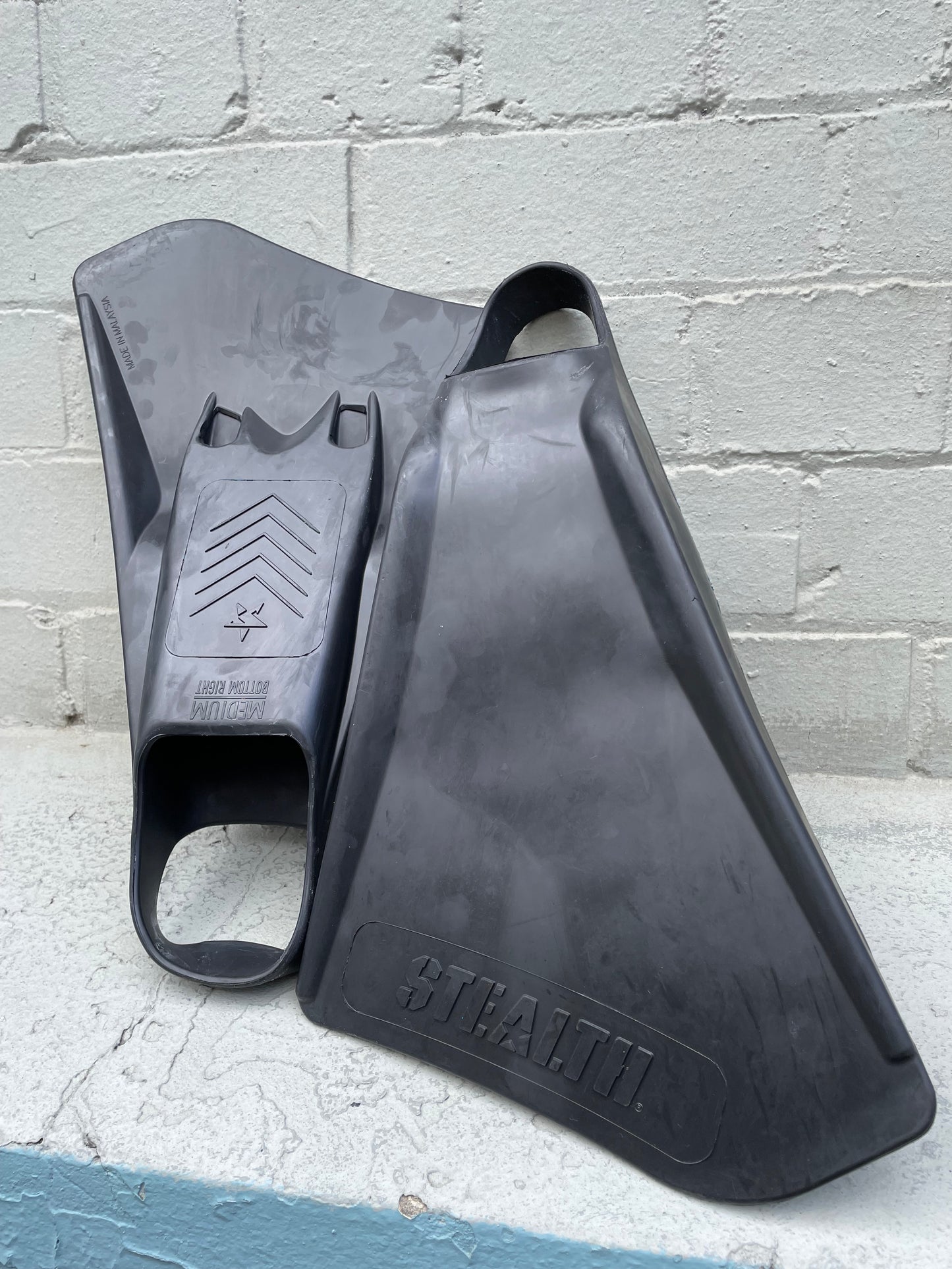 Stealth S4 - Black